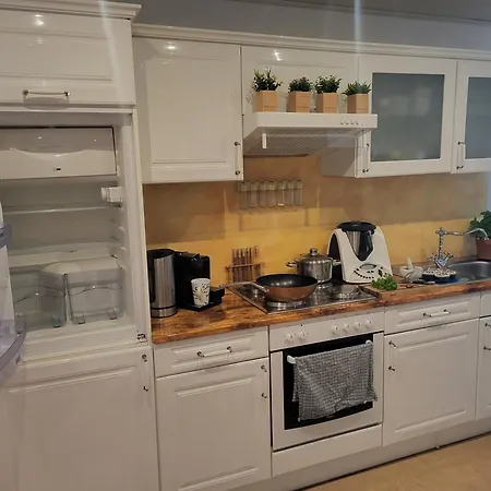 شقة Ferienapartment Schlummerhausen Fuer Bis Zu 5 Personen, Haustiere Willkommen Und Kostenfrei, Mit Einbaukueche, Wlan, Smart-tv, Alexa